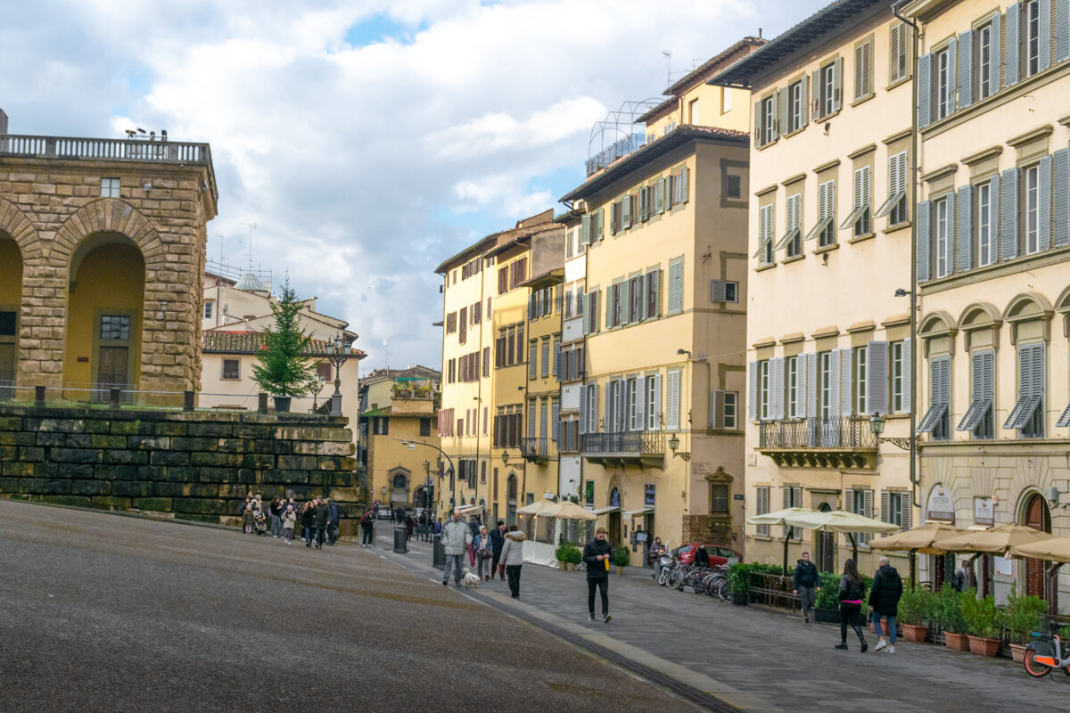 Accès à l'entrée du Palais Pitti de Florence