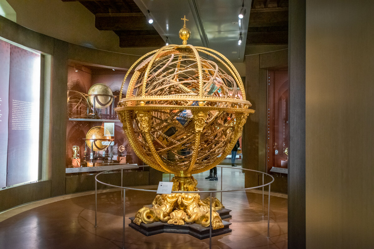 Sphère armillaire dans le museo Galileo