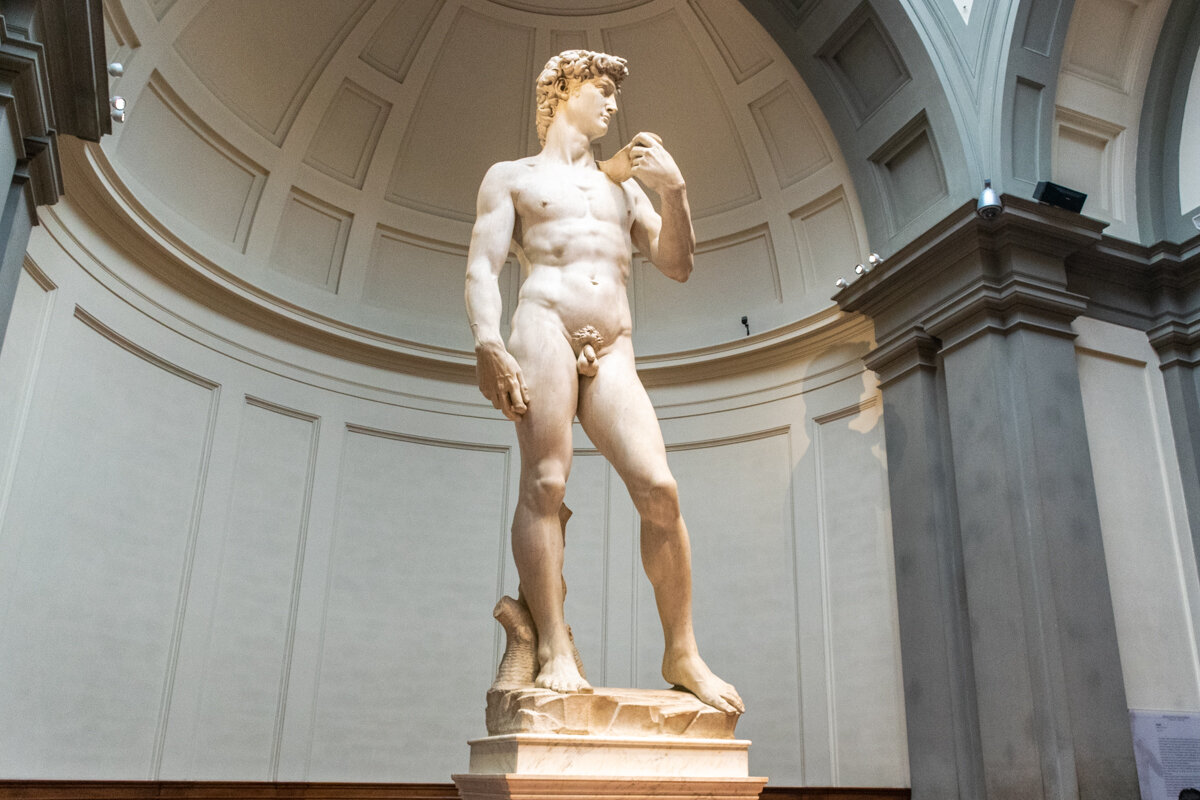 Statue de David dans la galerie de l'Académie à Florence