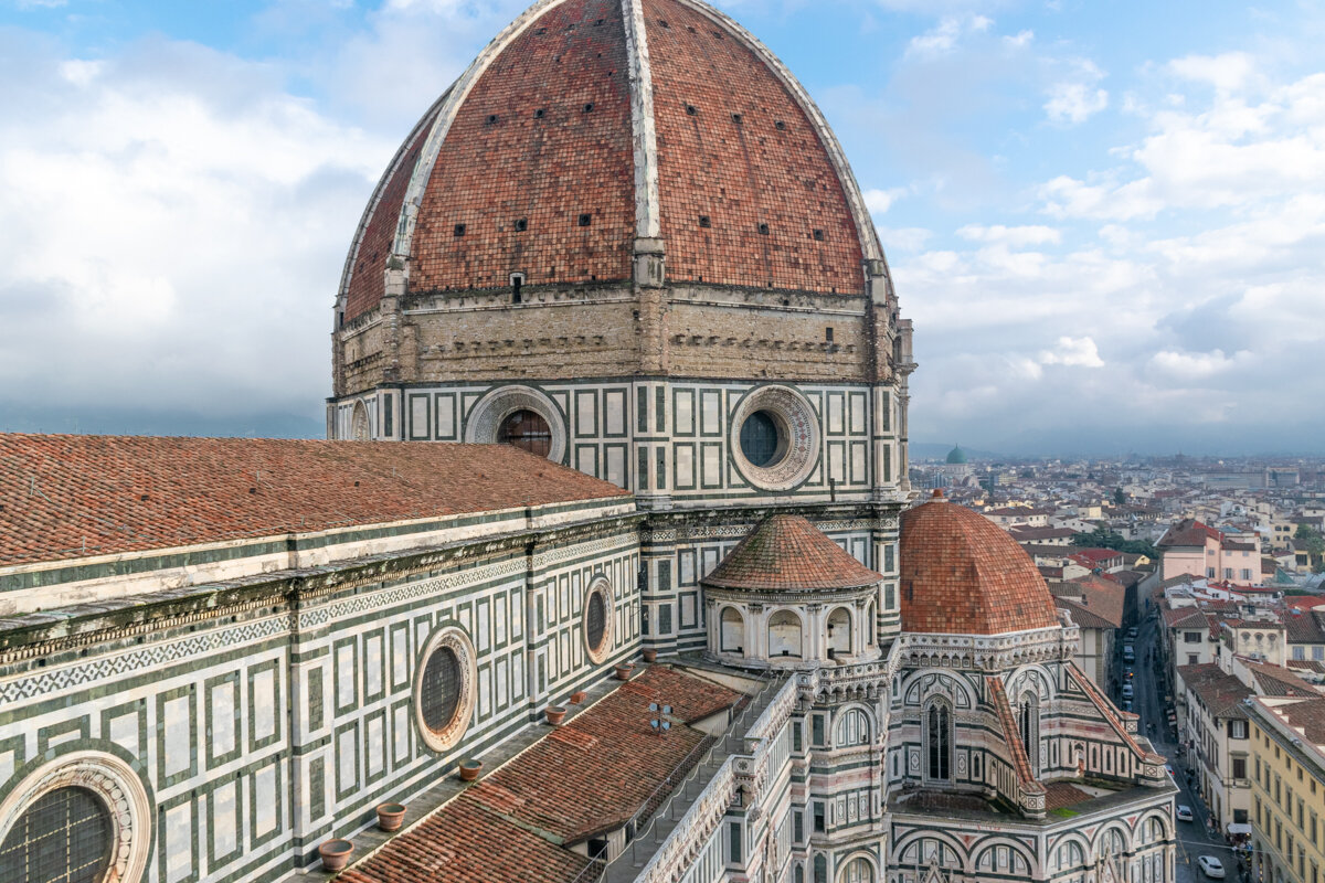 Vue sur le duomo de Florence depuis le campanile