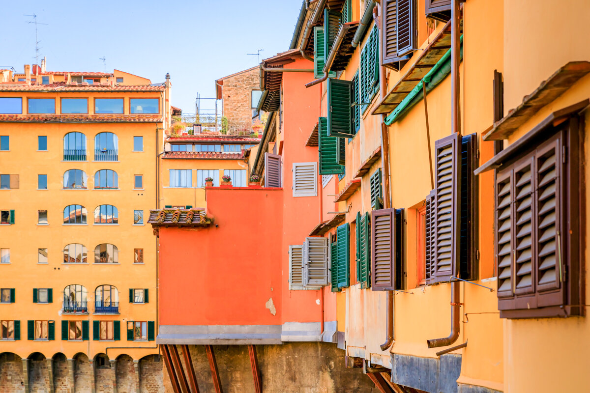 Façades colorées du Ponte Vecchio